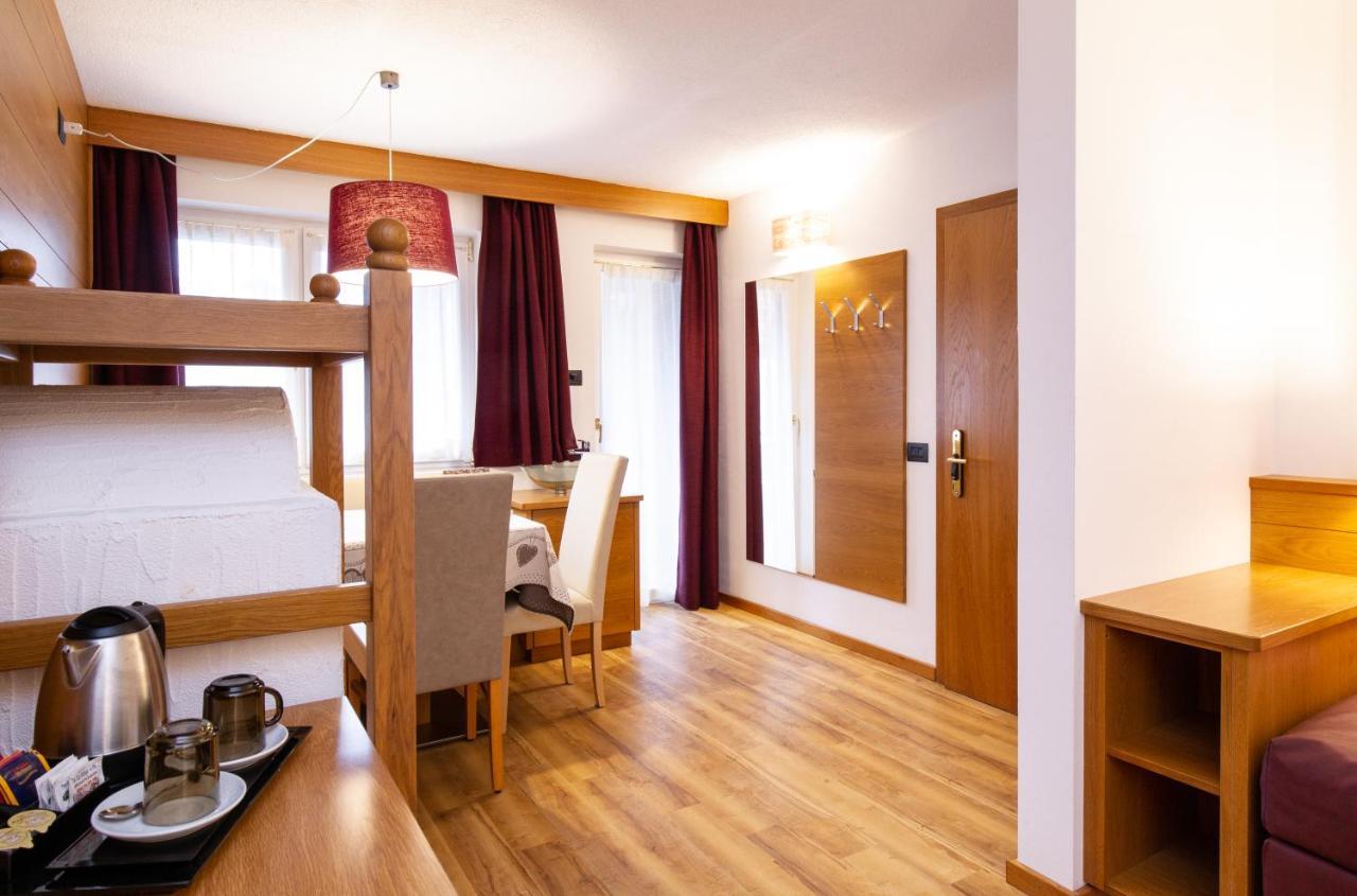 Hotel Cirelle Suite & Spa Канацеї Екстер'єр фото